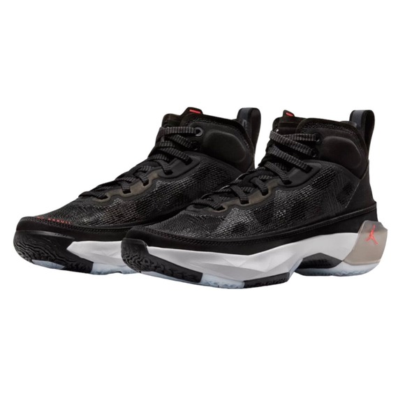 Air Jordan XXXVII 37 Raptor Black Red Bred DD7421-007 Size  Nike Air Jordan 37 XXXVII DD7421 Black Red Youth Size 7Y or Womens 8.5 NEW